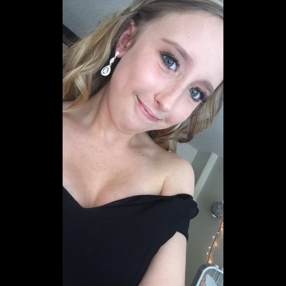 Meet the Posher - Picture 1 of 1